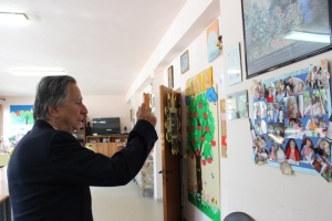 Paolo Portoghesi in visita alla casa protetta di Vignola (foto ASP G.Gasparini del 15 luglio 2013)